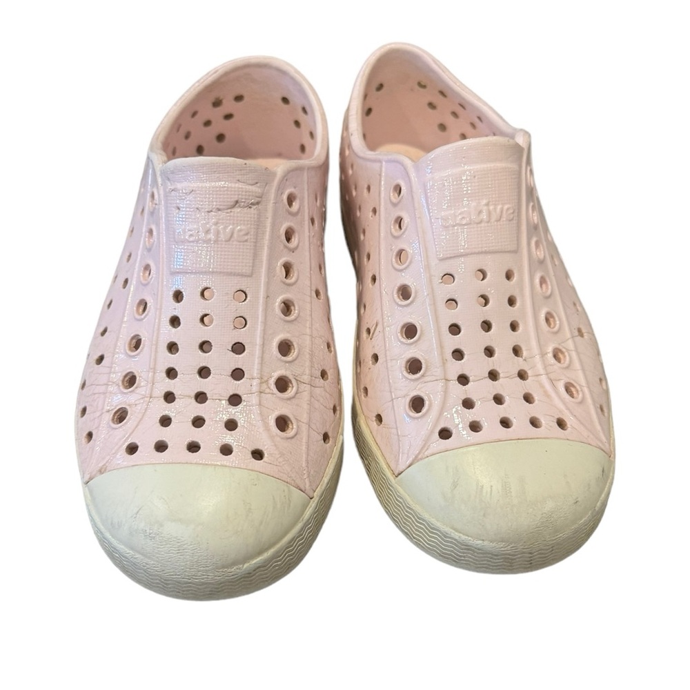 Native Shoes Jefferson Kids Size 9 in Pink